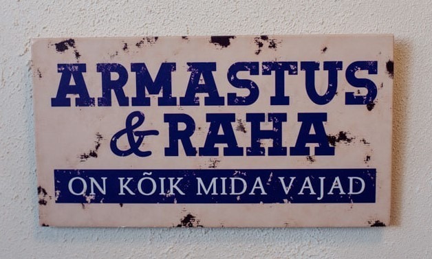 Silt Armastus Ja Raha On Kõik Mida Vajad